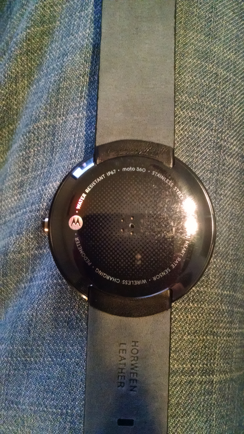 Illustration for article titled Android Wear Review: Moto 360 (Updated! x2)